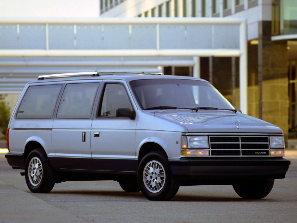 Dodge Grand Caravan 1 поколение, минивэн (06.1987 - 07.1990)